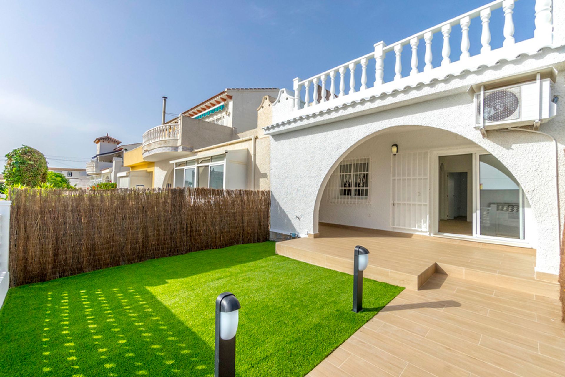 Huis in San Miguel de Salinas, Valencia 11323103