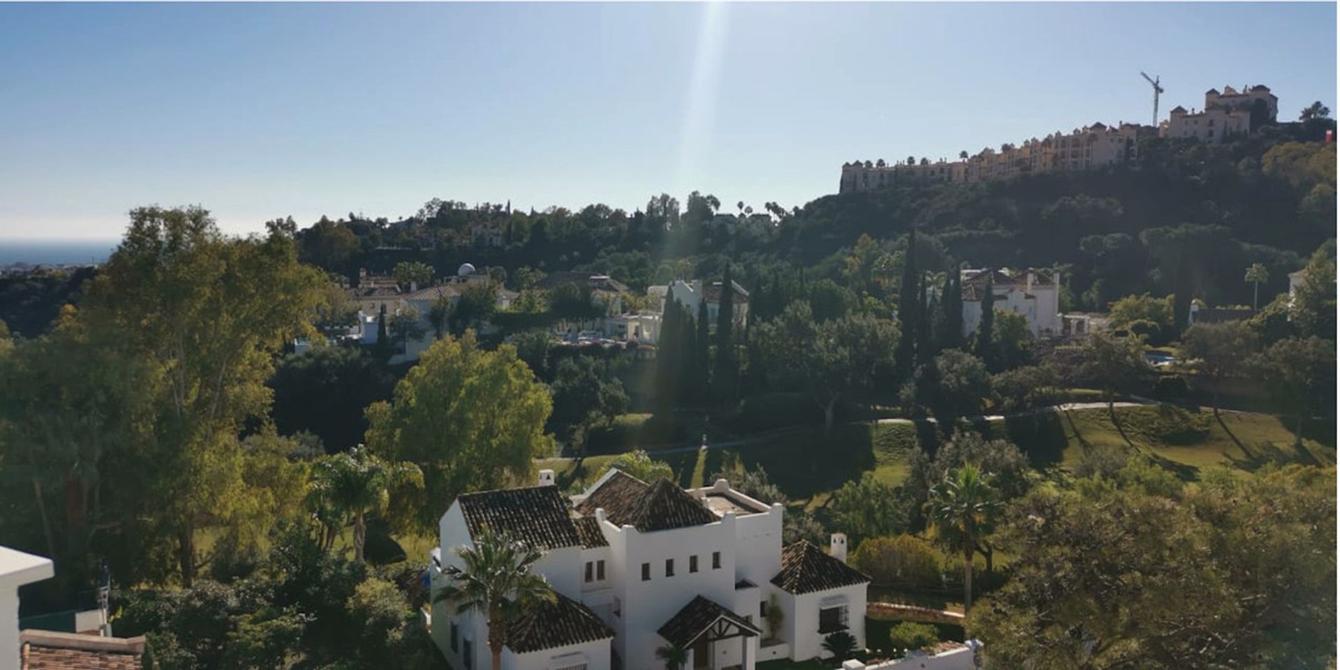 Condominio en Benahavís, Andalucía 11323516