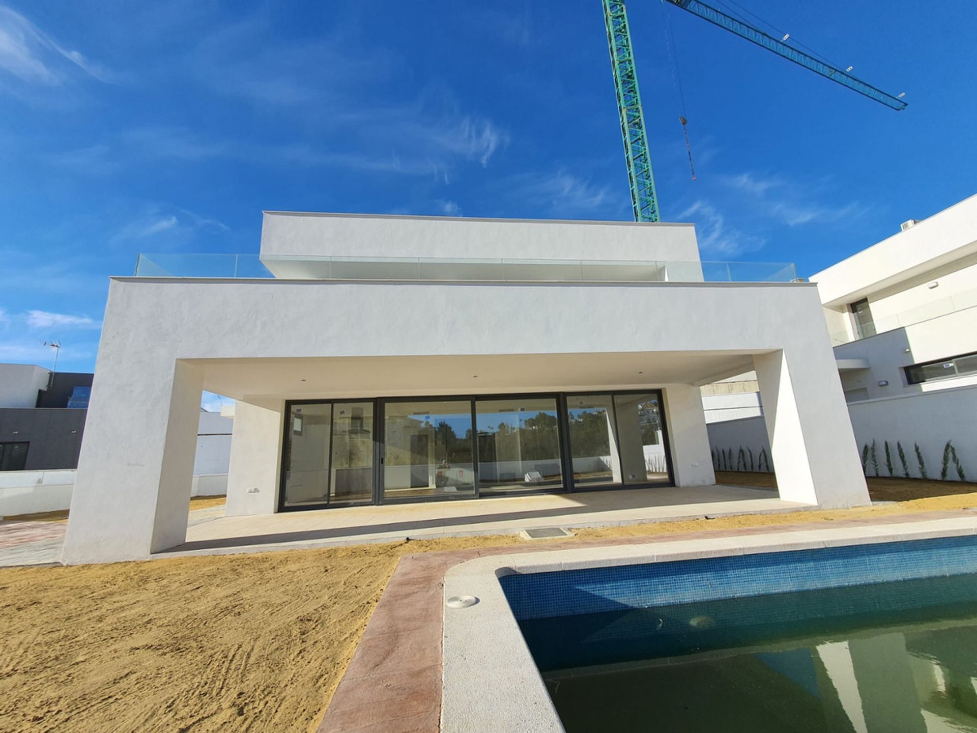 casa no Puerto de la Duquesa, Andalusia 11323641