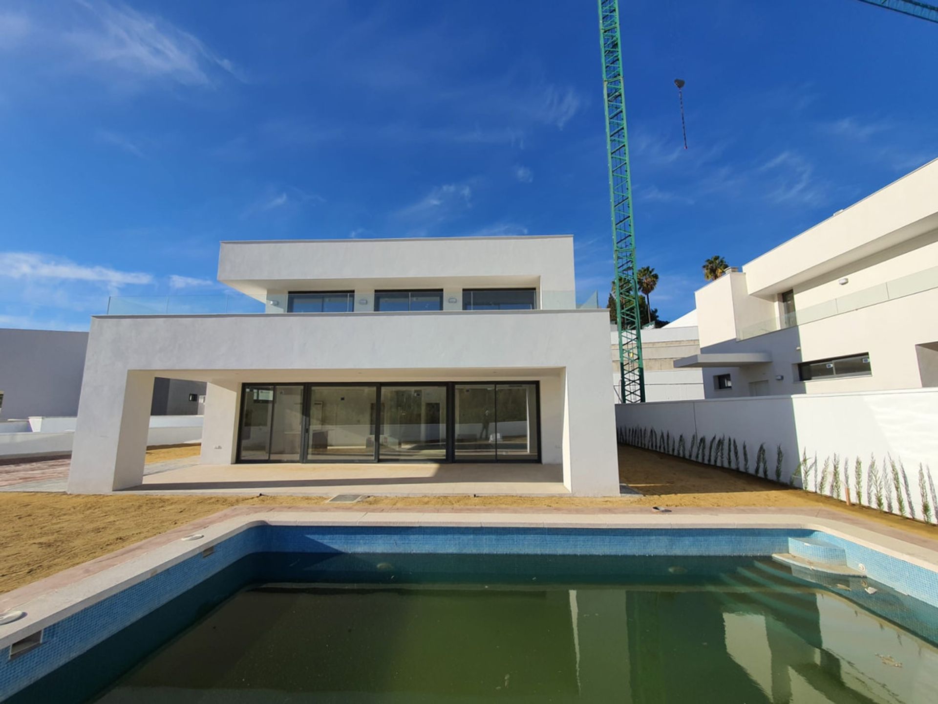 casa no Puerto de la Duquesa, Andalusia 11323641