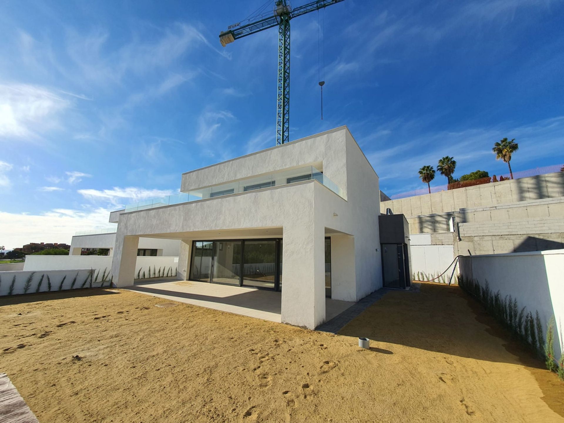 casa no Puerto de la Duquesa, Andalusia 11323641