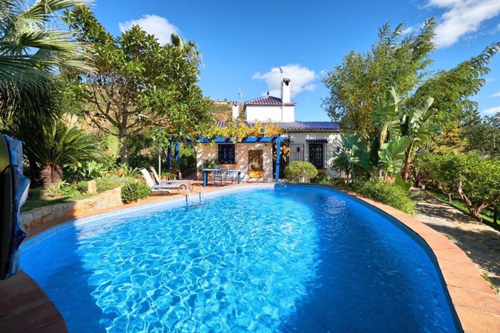 Huis in Estepona, Andalusië 11326473