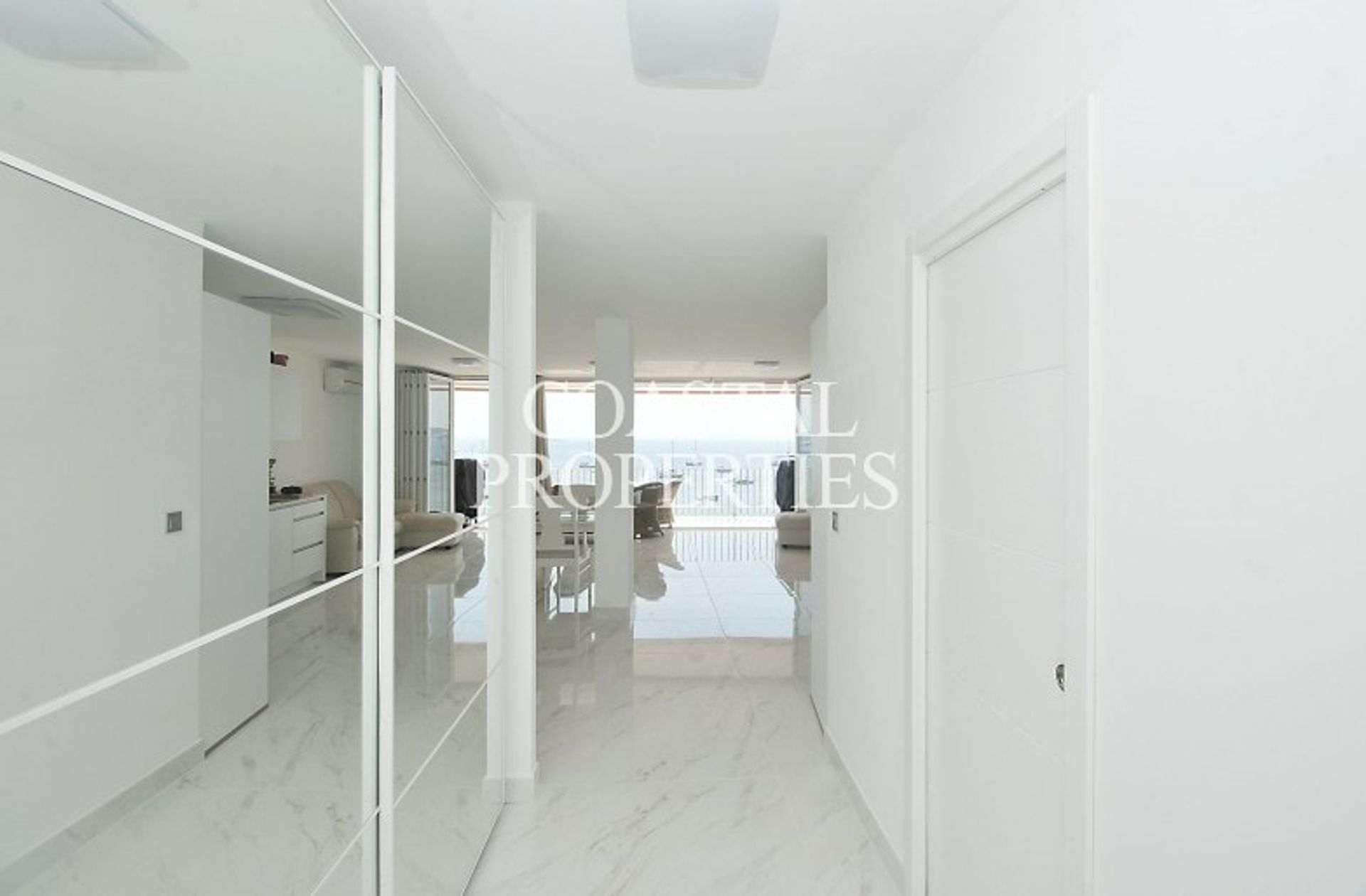 Condominium in Palmanova, Illes Balears 11326858