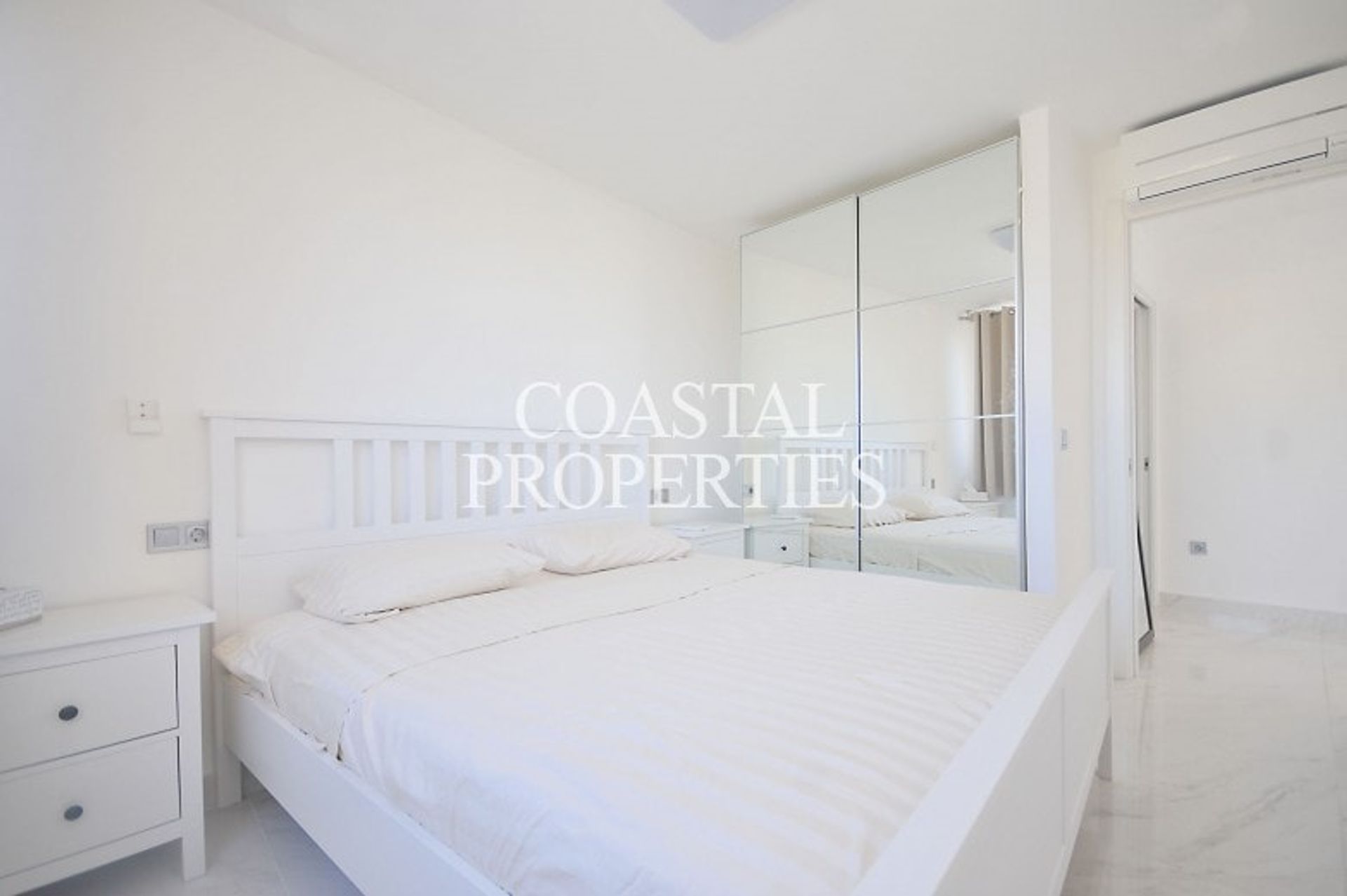 Condominium in Palmanova, Illes Balears 11326858