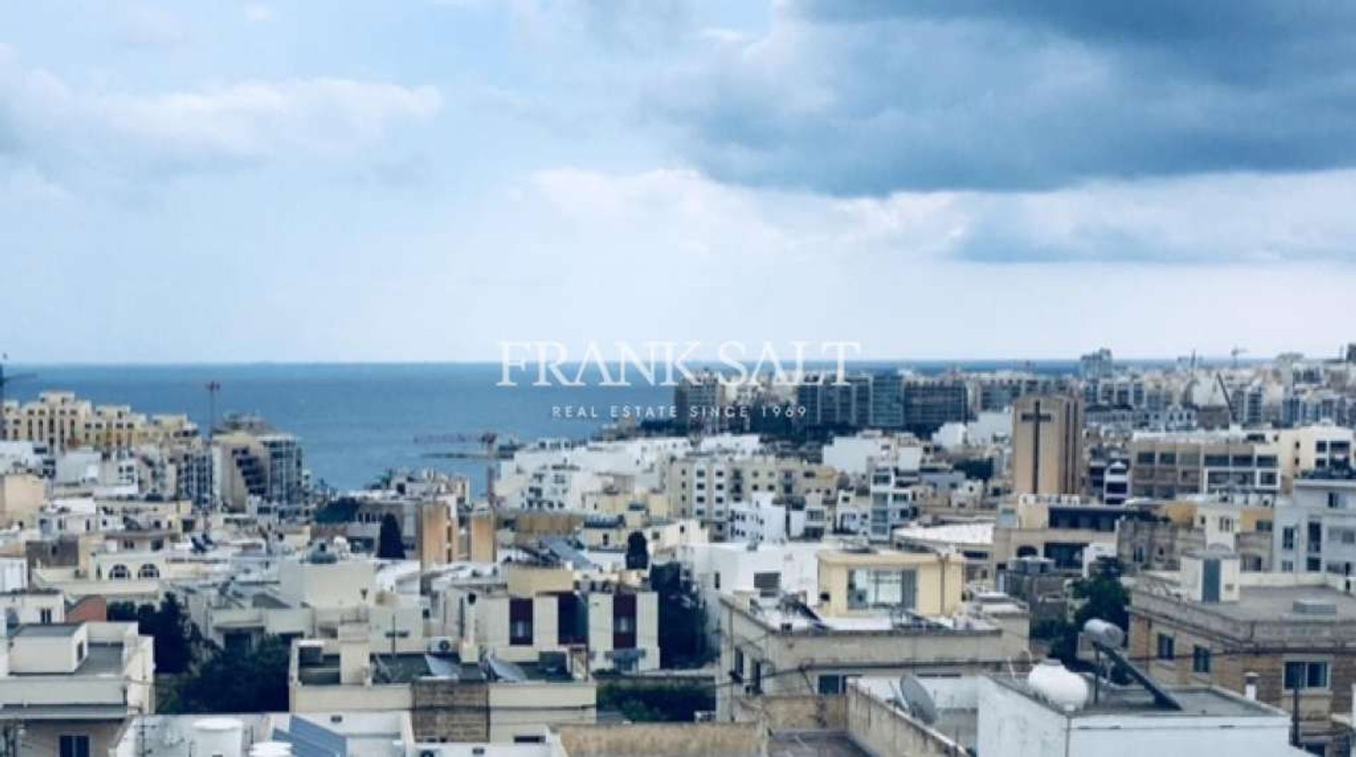 Condominio en Tal-Mejda, Swieqi 11326975