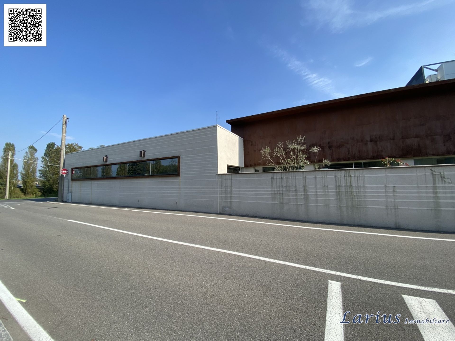 Industrial in Pumenengo, Lombardy 11327328