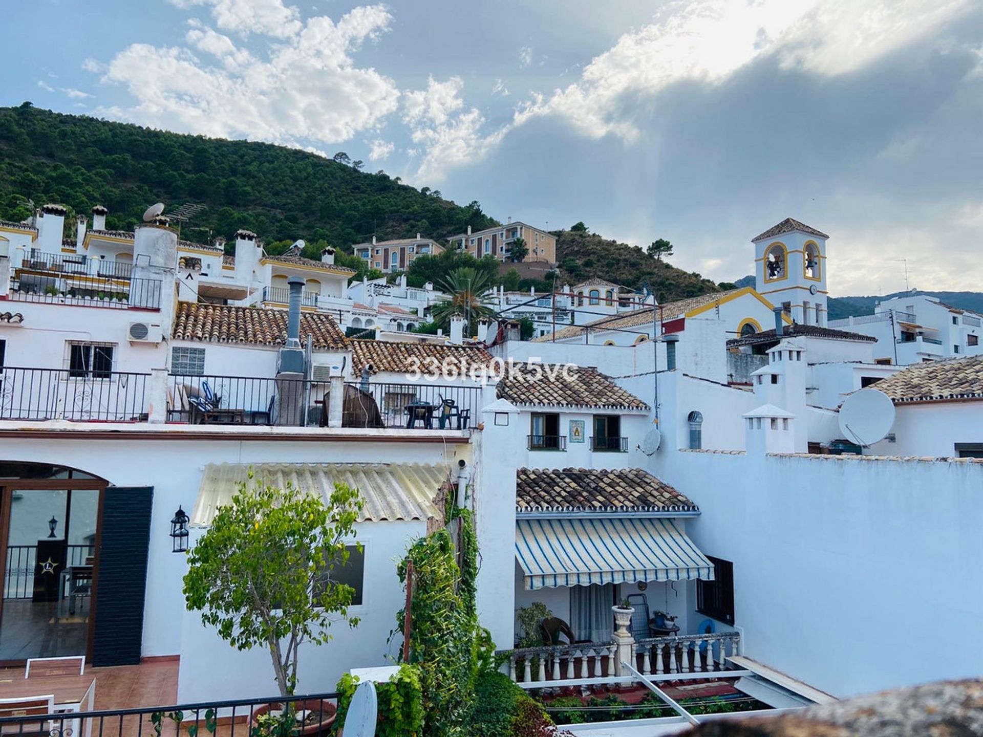 Промышленное в Benahavís, Andalucía 11328219