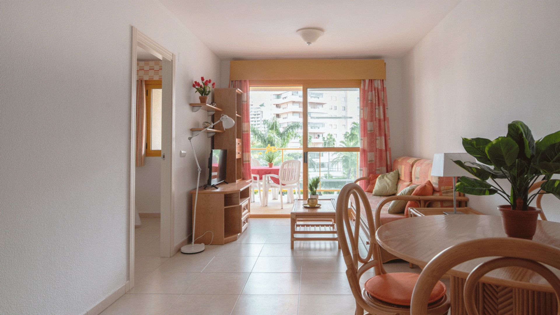 Condominium in Calpe, Comunidad Valenciana 11328570