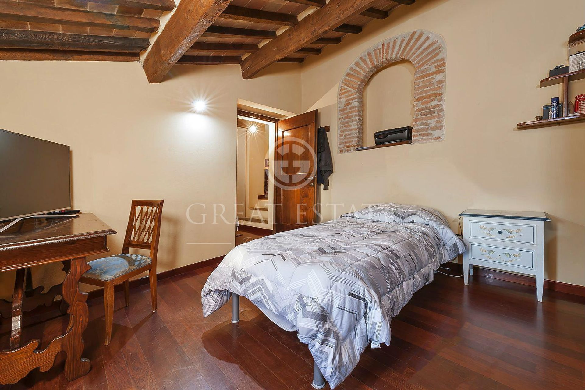 casa no , Umbria 11329171