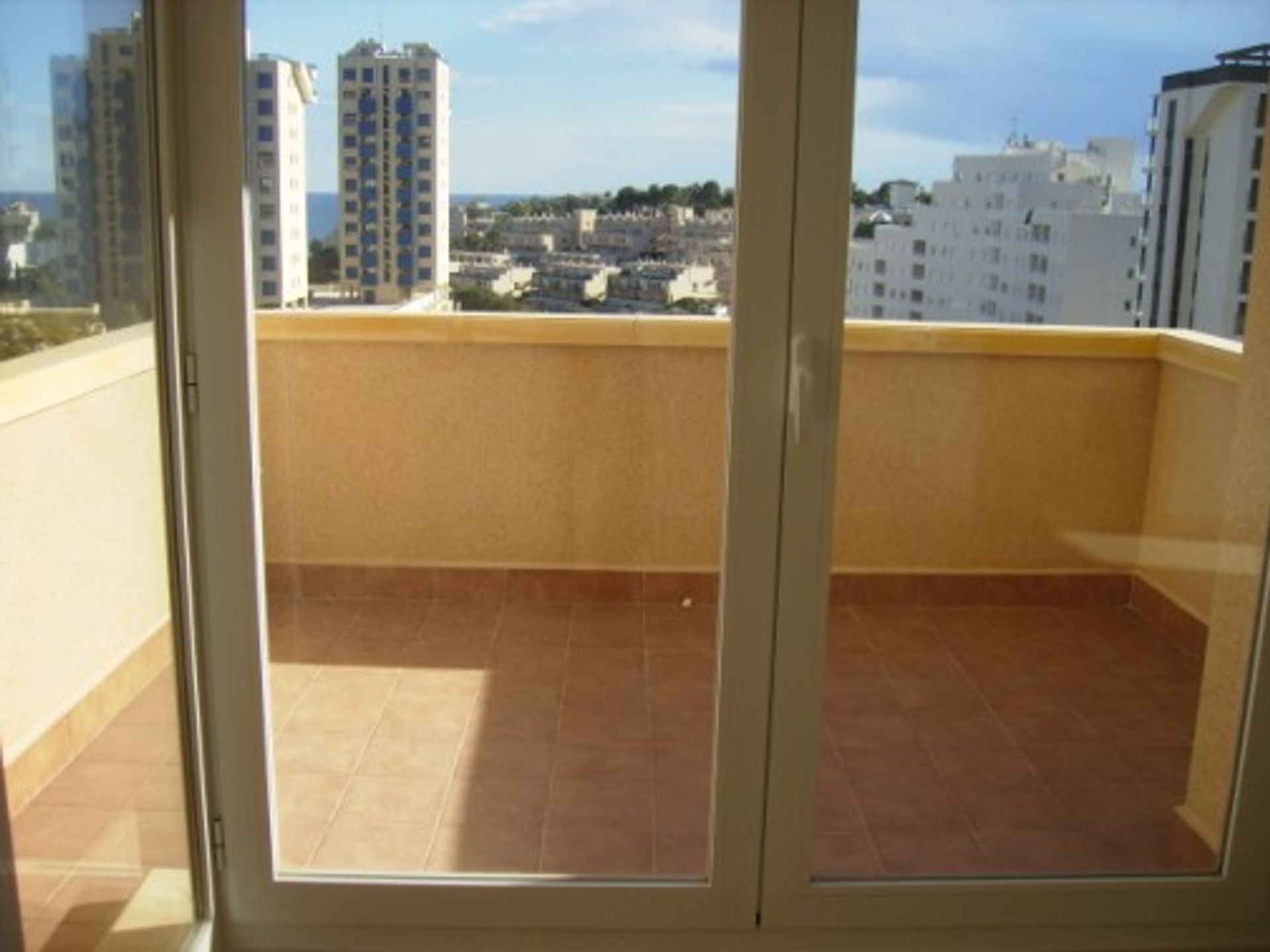 Condominium in Calpe, Comunidad Valenciana 11329638