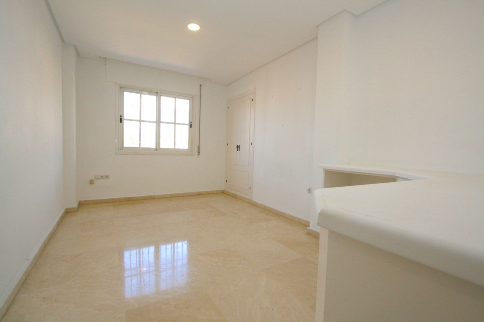 Кондоминиум в Fuengirola, Andalusia 11329952