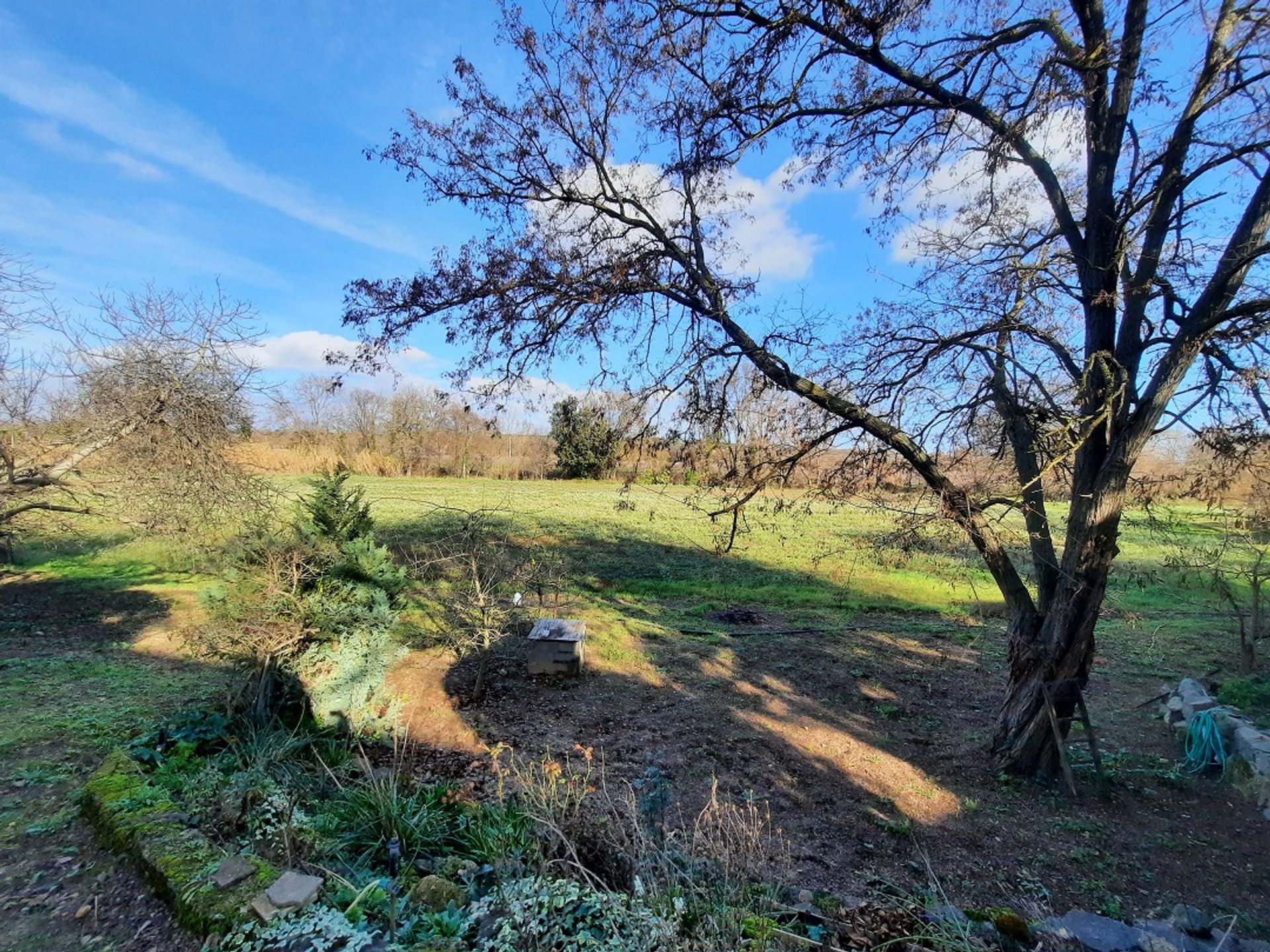 Perindustrian dalam Alignan-du-Vent, Occitanie 11330904