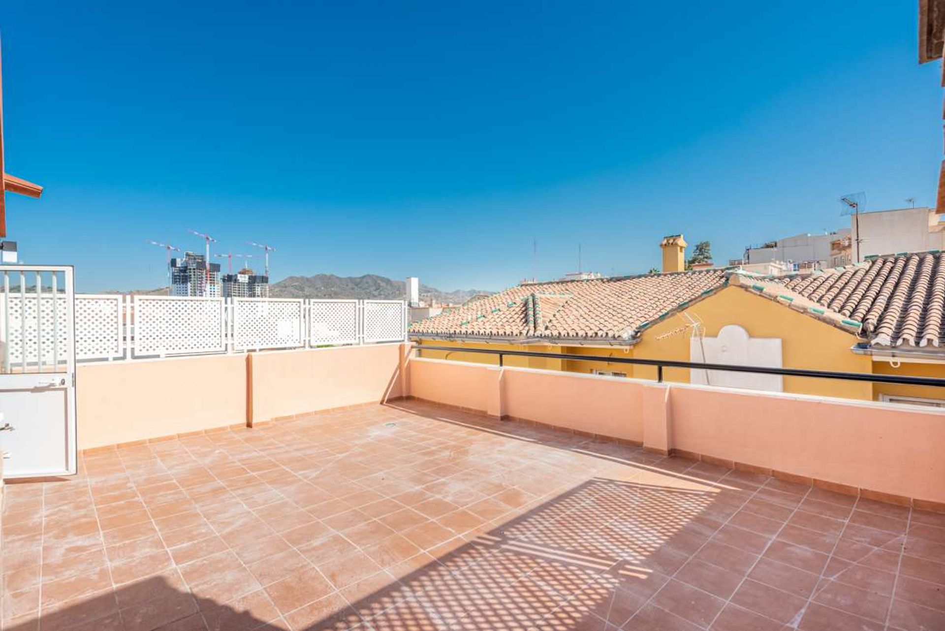 Condominium in Malaga, Andalusië 11331585