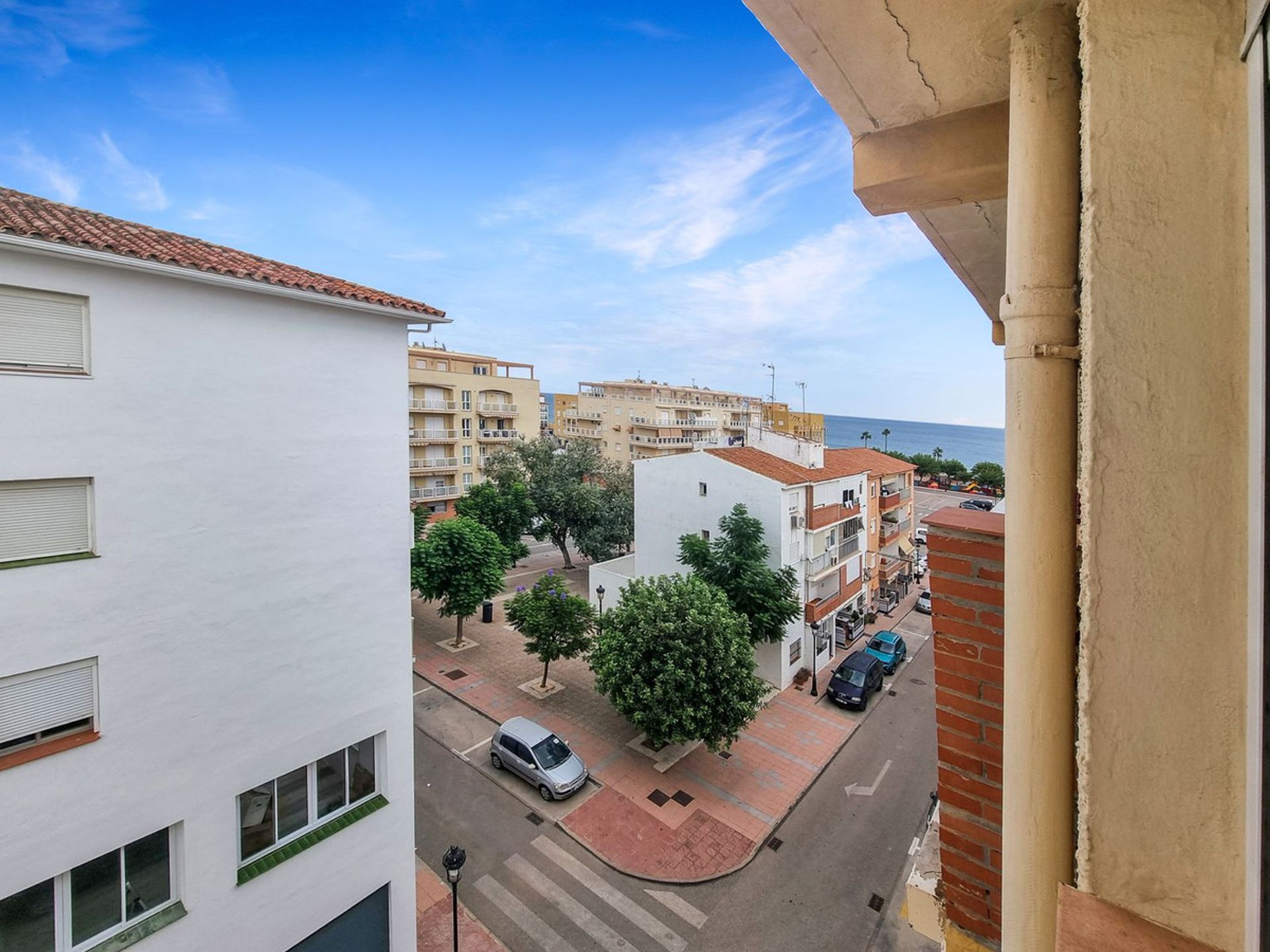 Condominium dans San Luis de Sabinillas, Andalucía 11332427