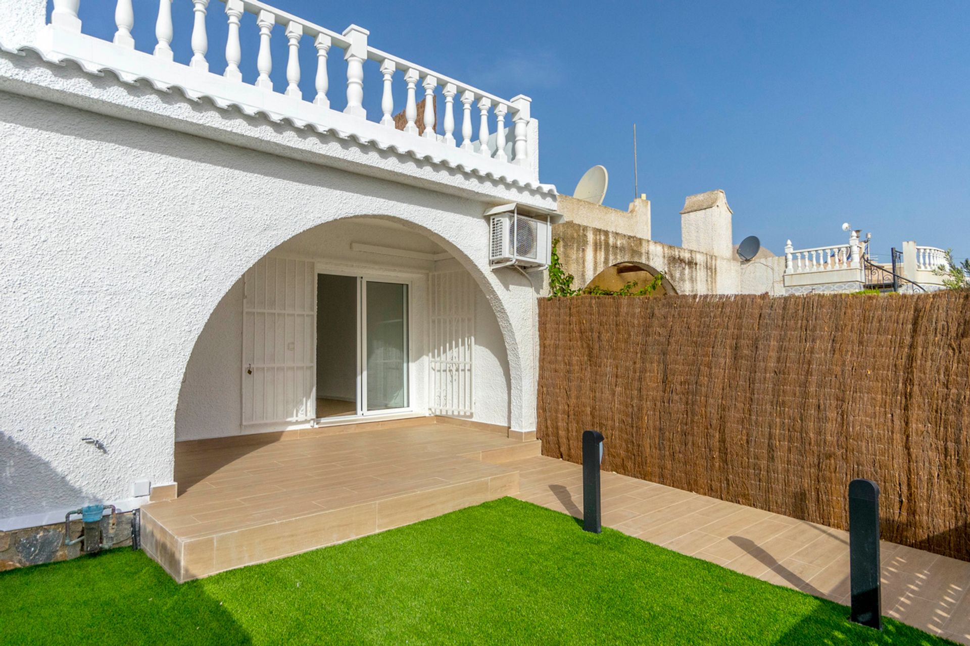 House in , Comunidad Valenciana 11332838