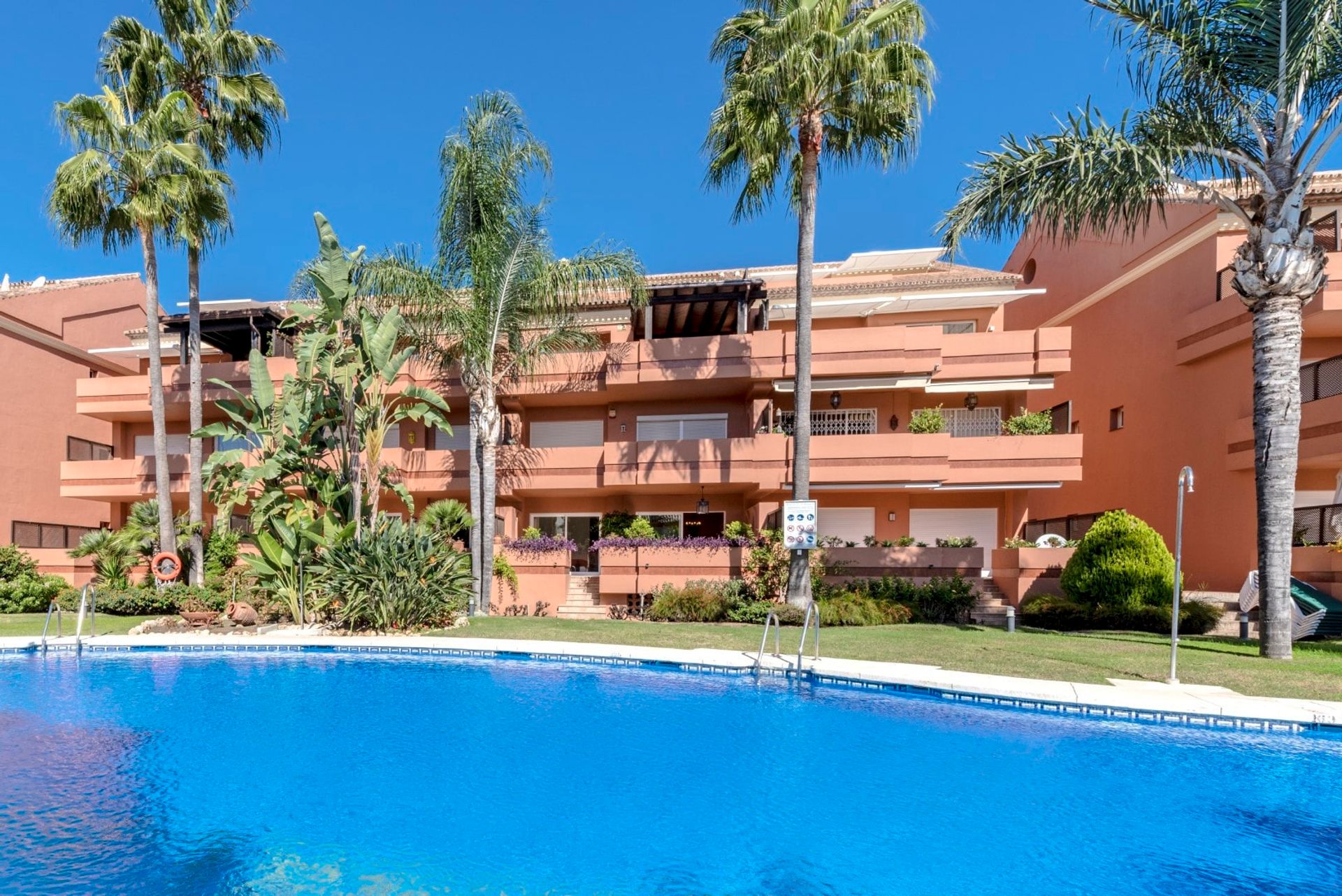 Condominio nel Marbella, Andalucía 11333038