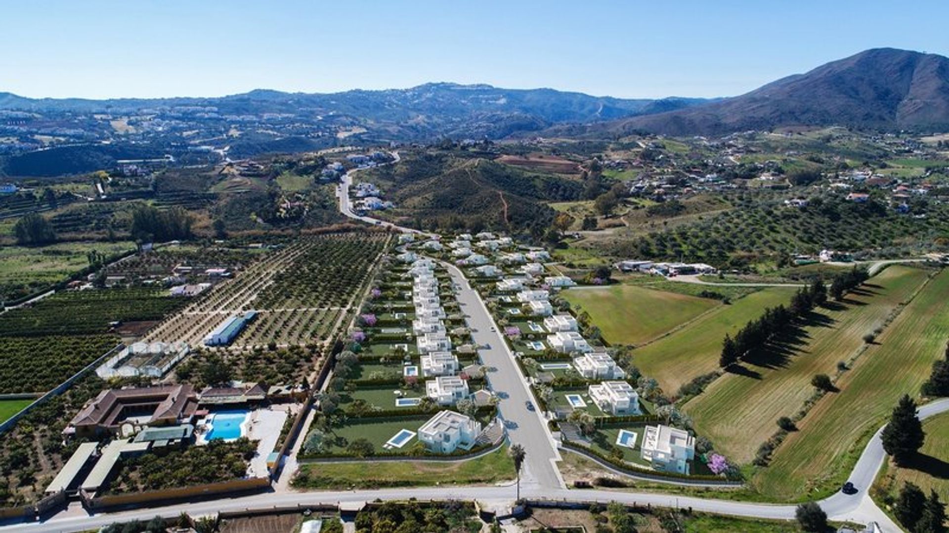 Будинок в Las Lagunas de Mijas, Andalucía 11333144