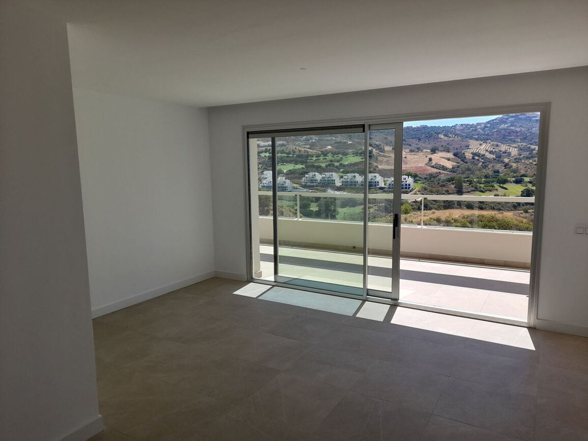 Osakehuoneisto sisään Fuengirola, Andalusia 11333569