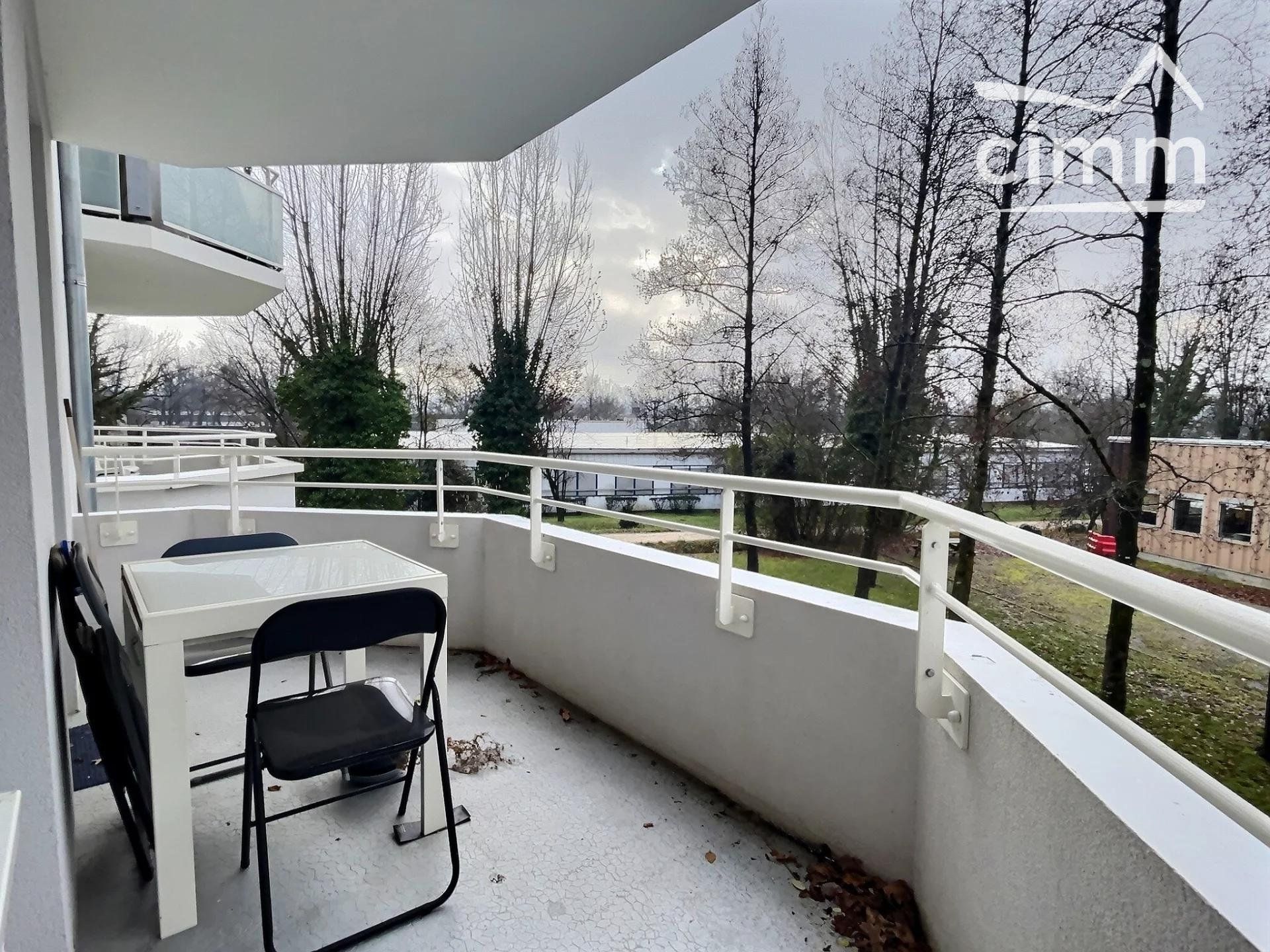 Condominium in Meylan, Auvergne-Rhone-Alpes 11334637