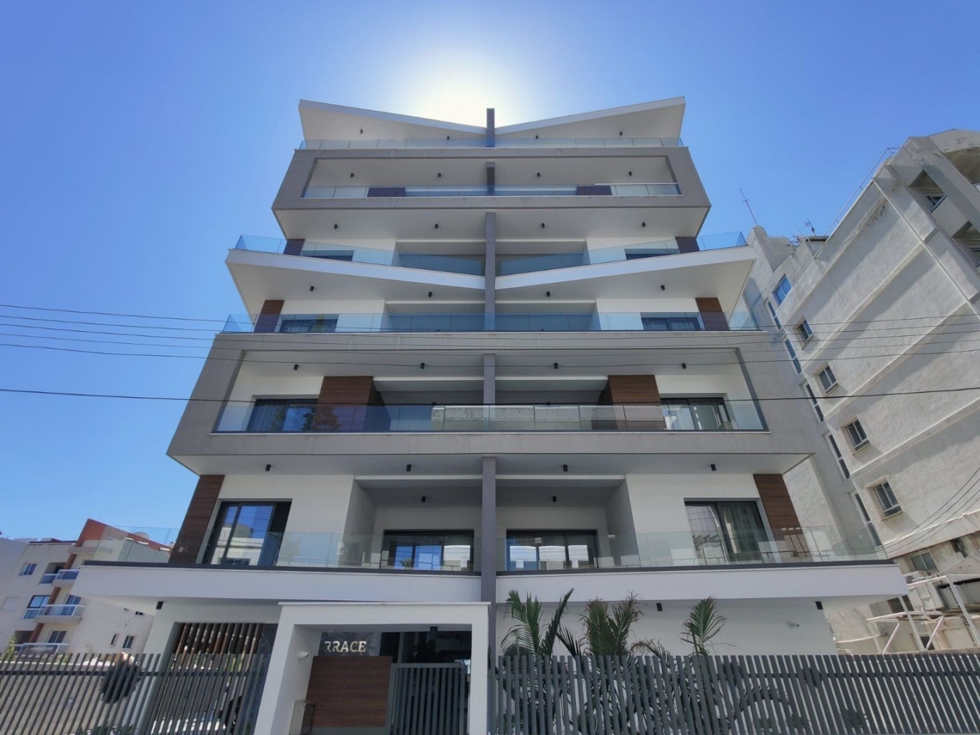 सम्मिलित में Limassol, Limassol 11335230