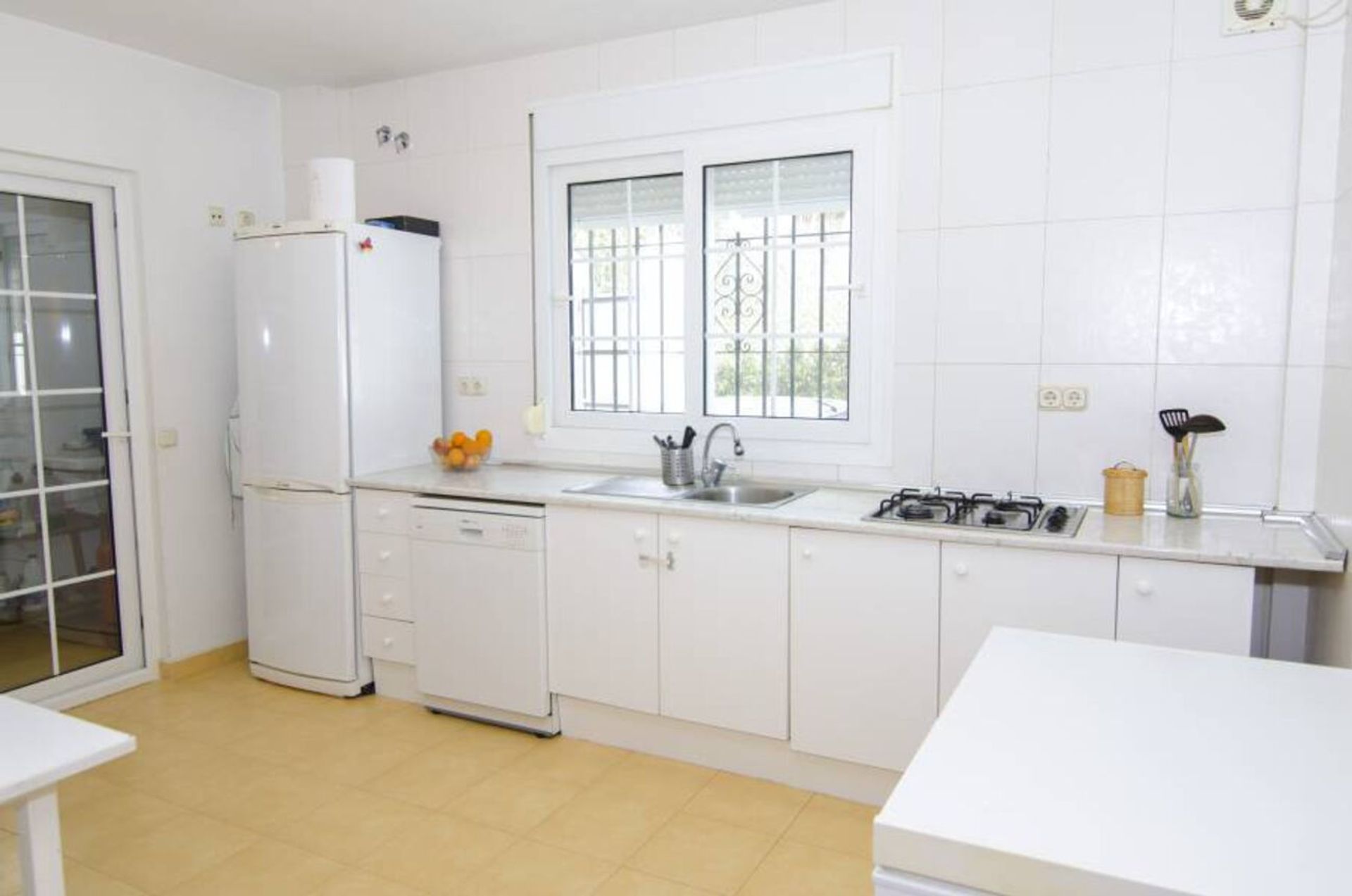 Condominium in Las Lagunas de Mijas, Andalucía 11335456