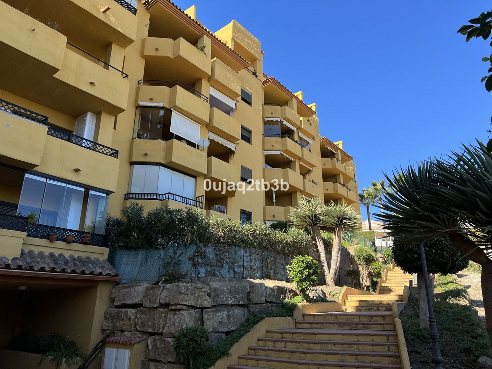 Condominio en Estepona, Andalucía 11335584