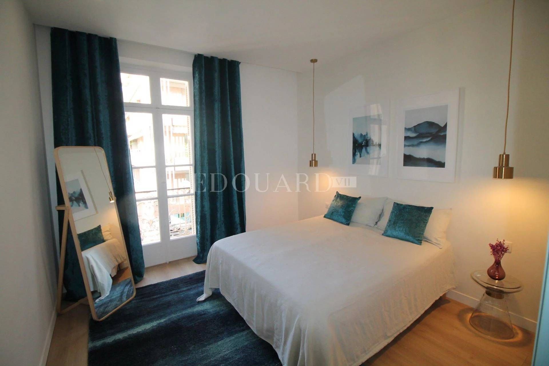 Condominium in Menton, Provence-Alpes-Cote d'Azur 11335816