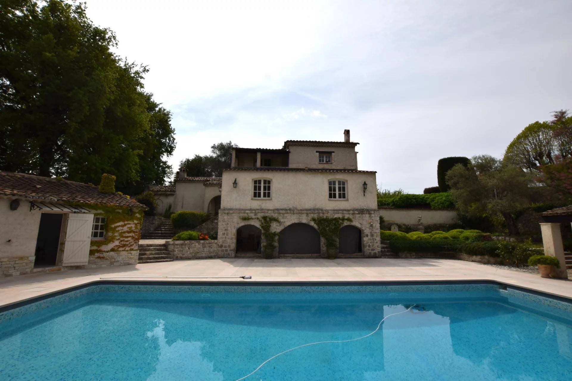 Hus i Vence, Provence-Alpes-Côte d'Azur 11336051