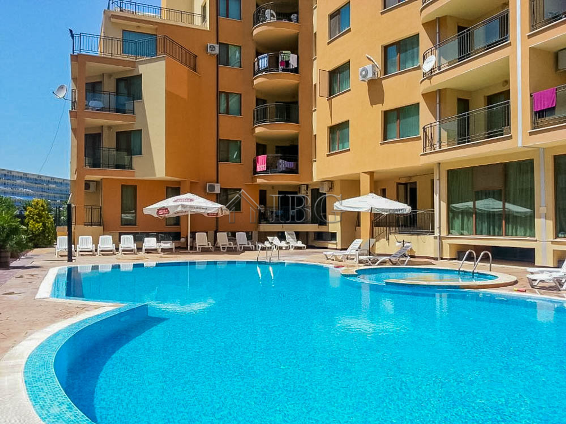 Condominium in Sunny Beach, Burgas 11336422