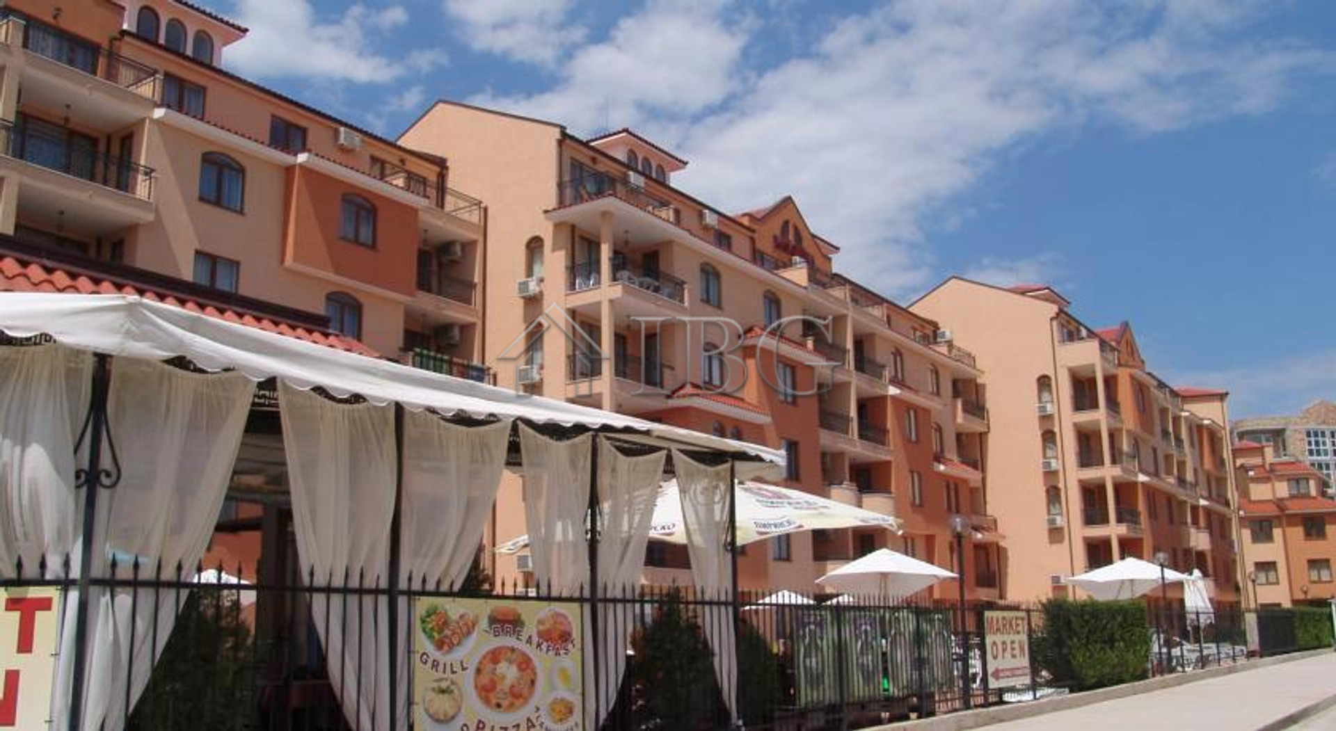 Osakehuoneisto sisään Nessebar, Burgas 11336429