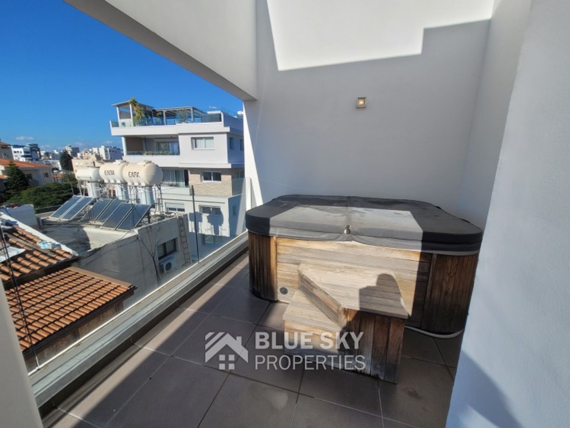 Квартира в Limassol, Limassol 11336489