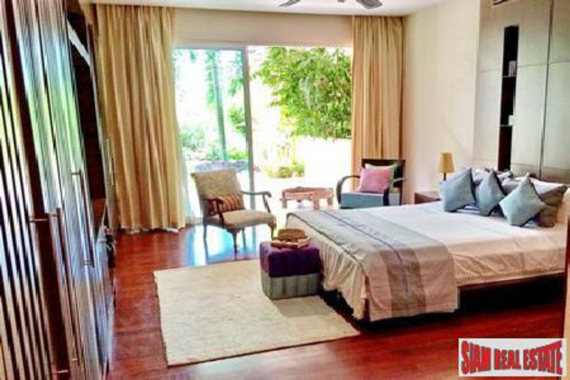 Condominium dans Ban La Yan, Phuket 11336620