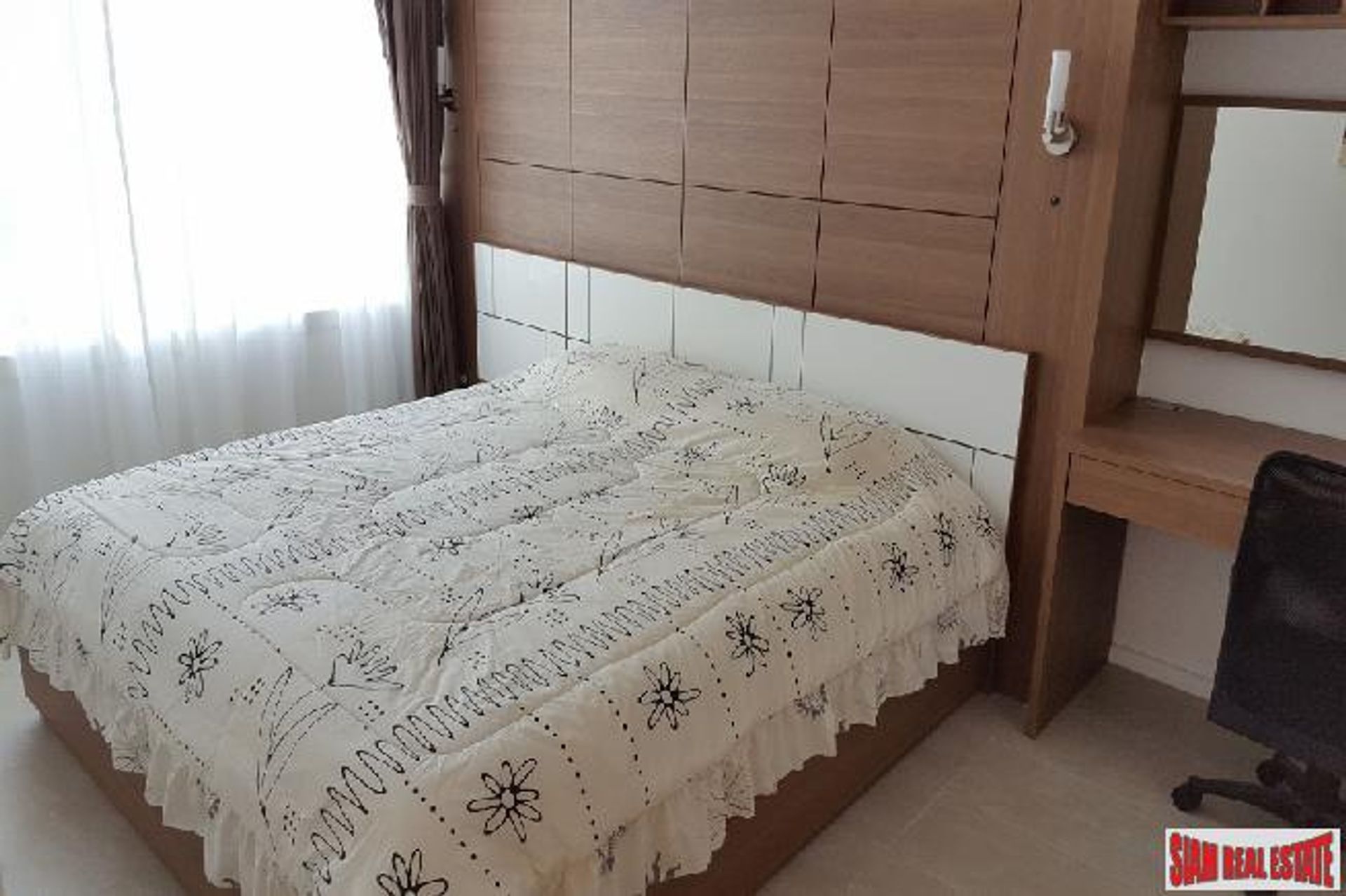 Condominio en Ban Na Song, Krung Thep Maha Nakhon 11336690