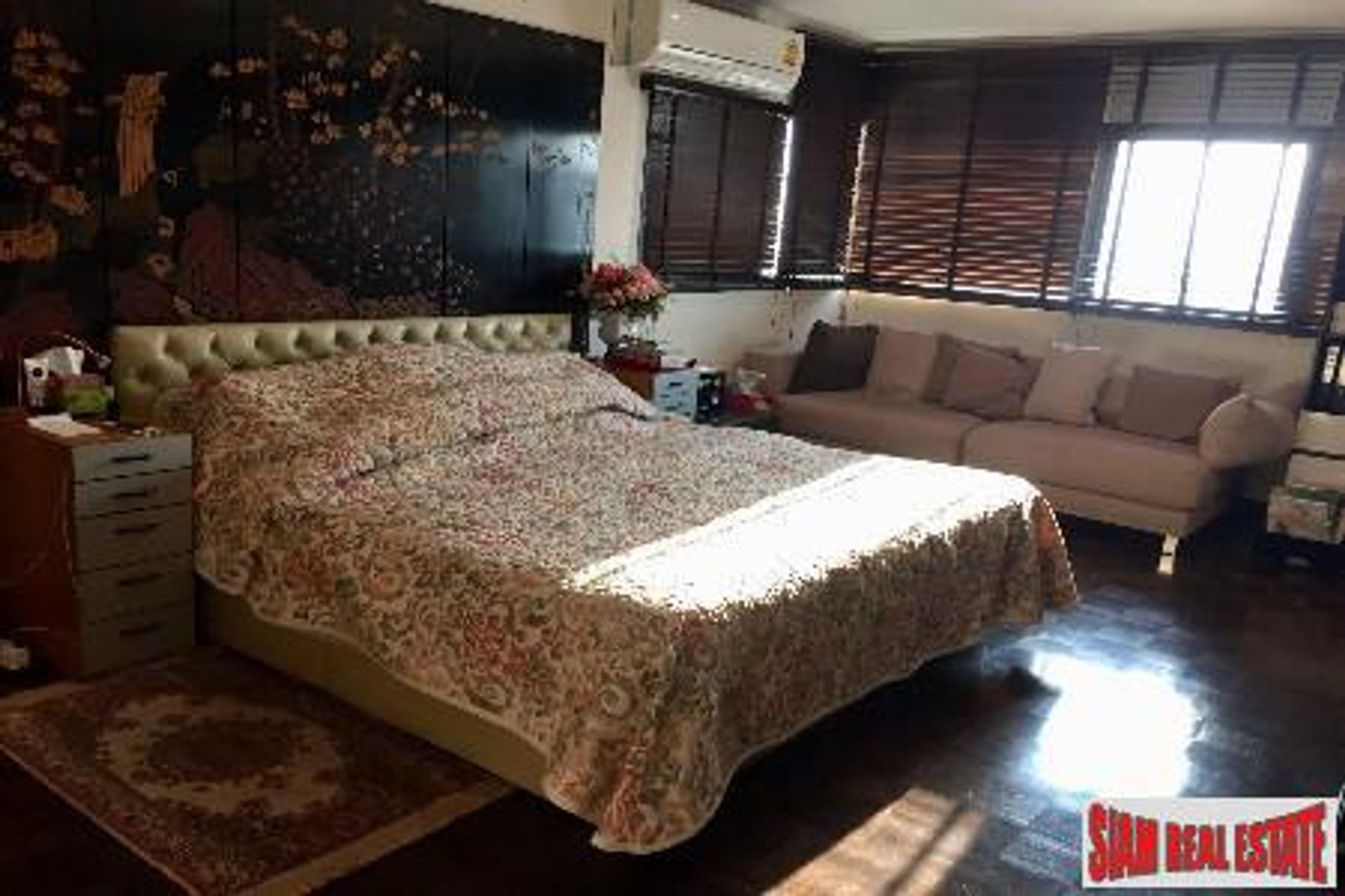 Osakehuoneisto sisään , Krung Thep Maha Nakhon 11336710