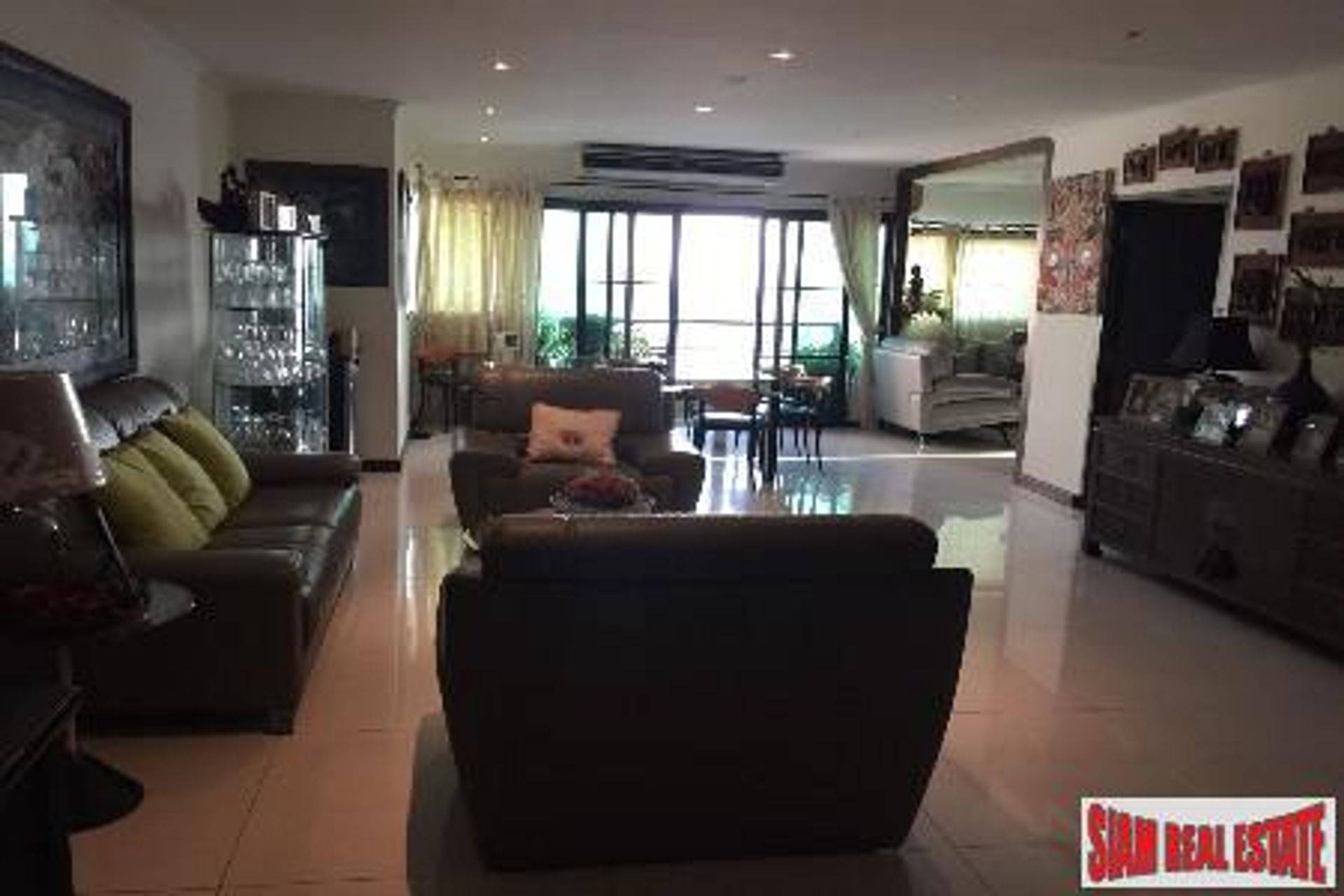 Osakehuoneisto sisään , Krung Thep Maha Nakhon 11336710