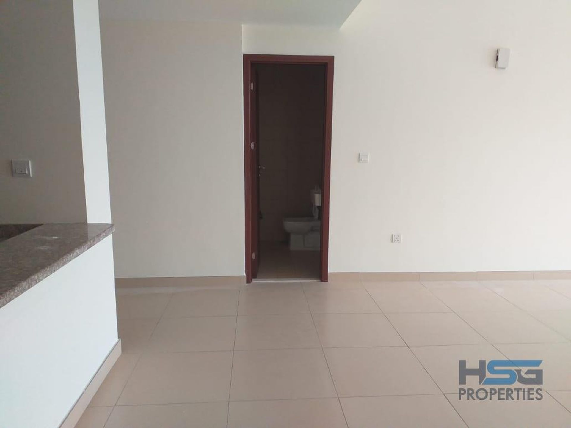 Condominium dans Warisan, Dubaï 11337810