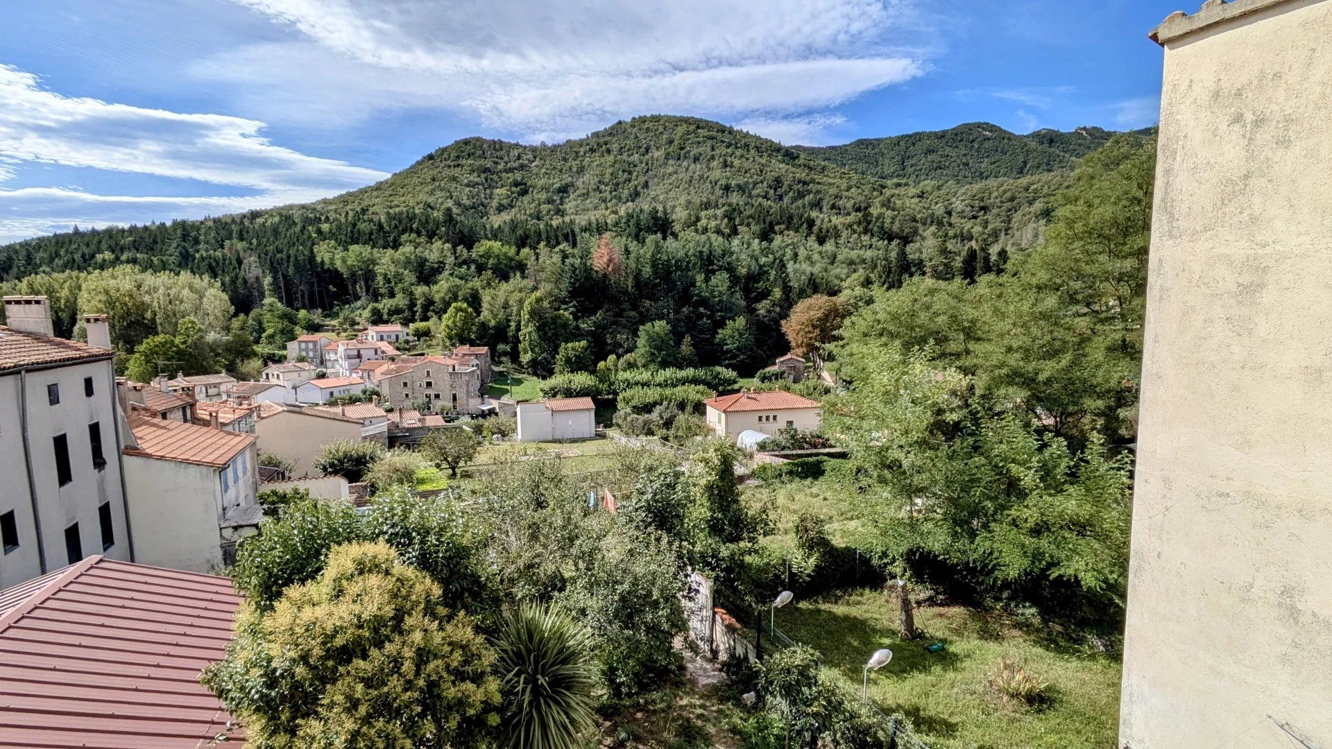 Muu sisään Saint-Laurent-de-Cerdans, Pyrénées-Orientales 11338007