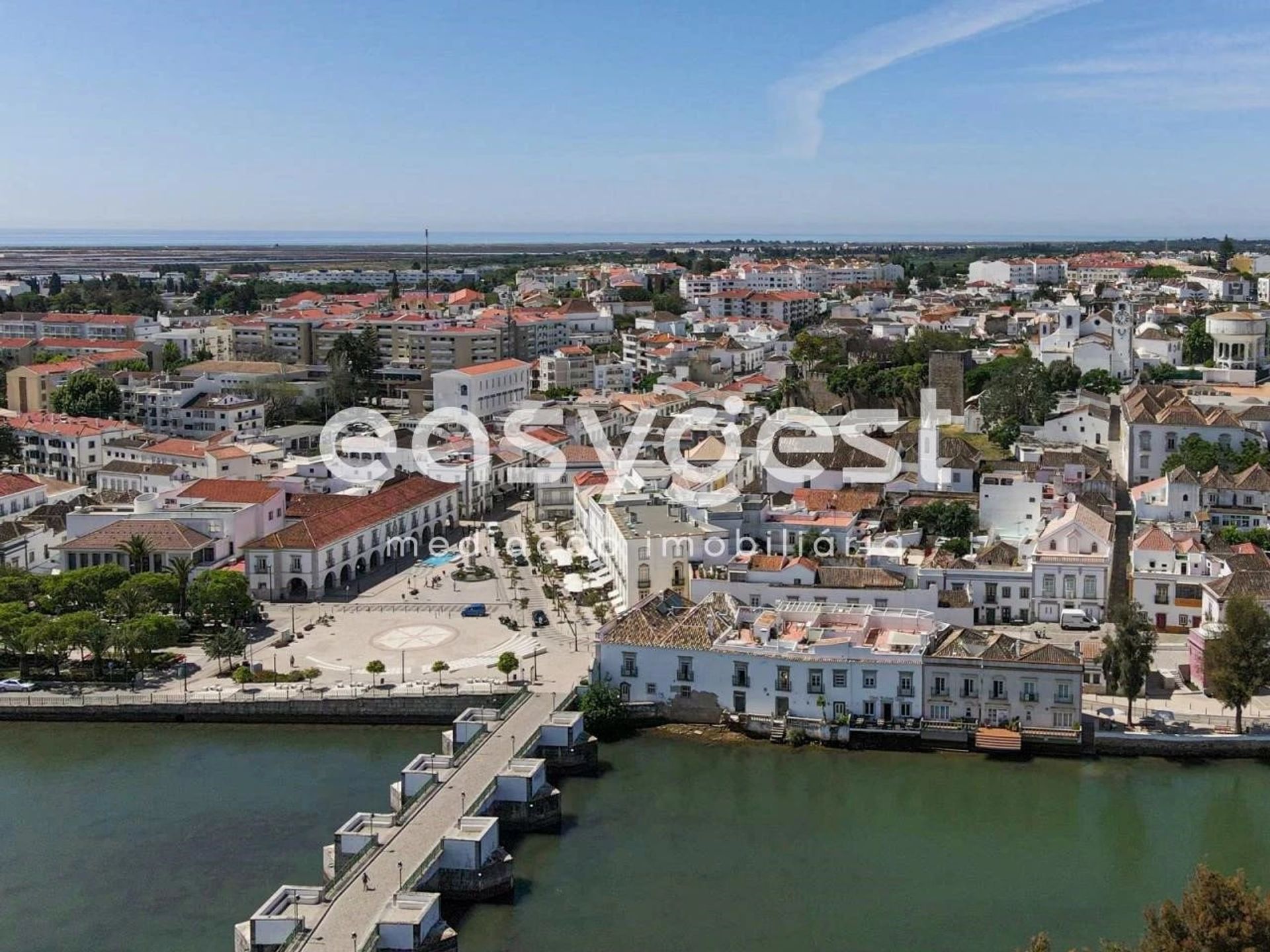 casa en Tavira, 34 Rua Comandante Henrique de Brito 11338158