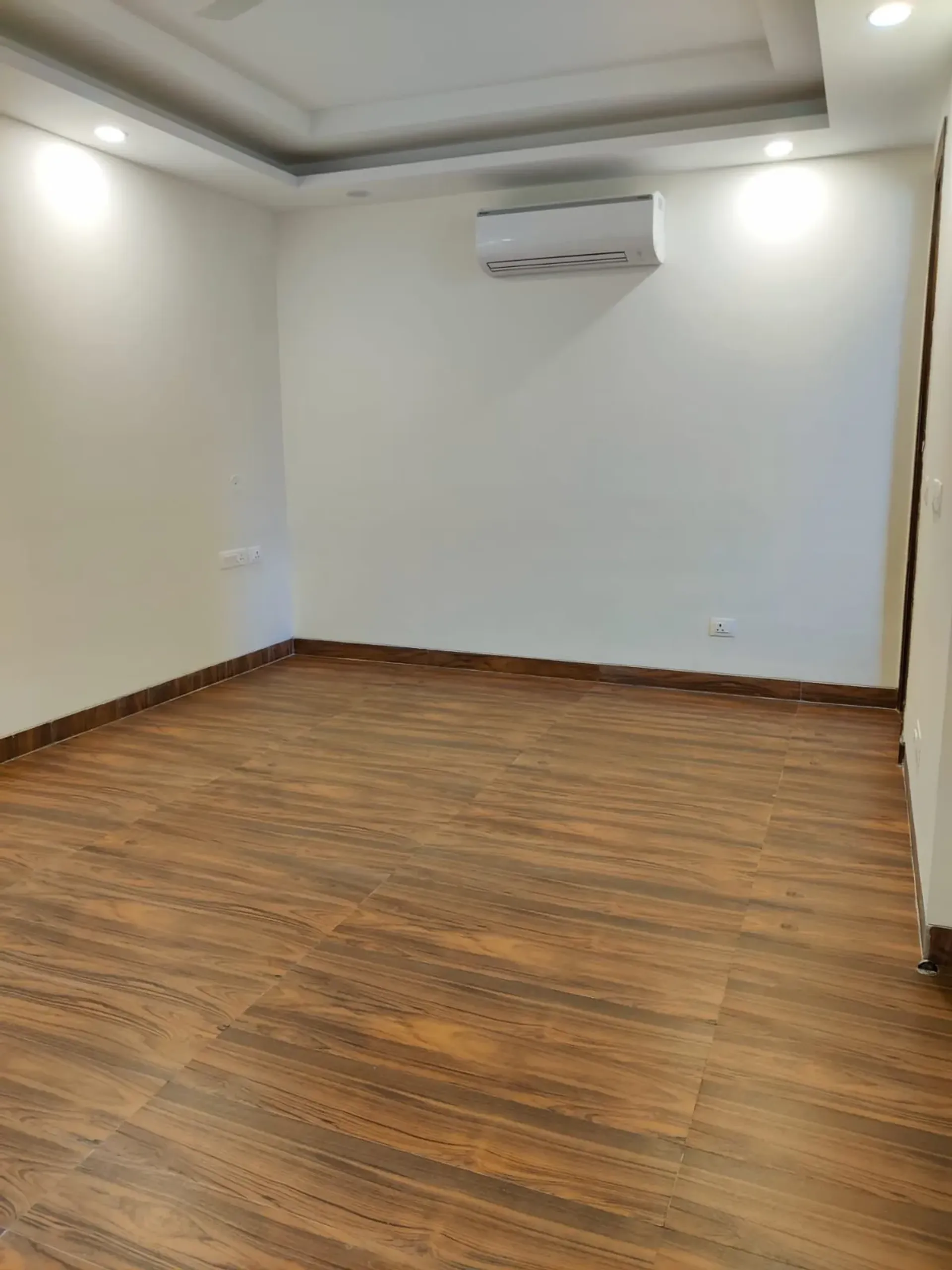 Condominium dans Dhanwanpur, Haryana 11338640