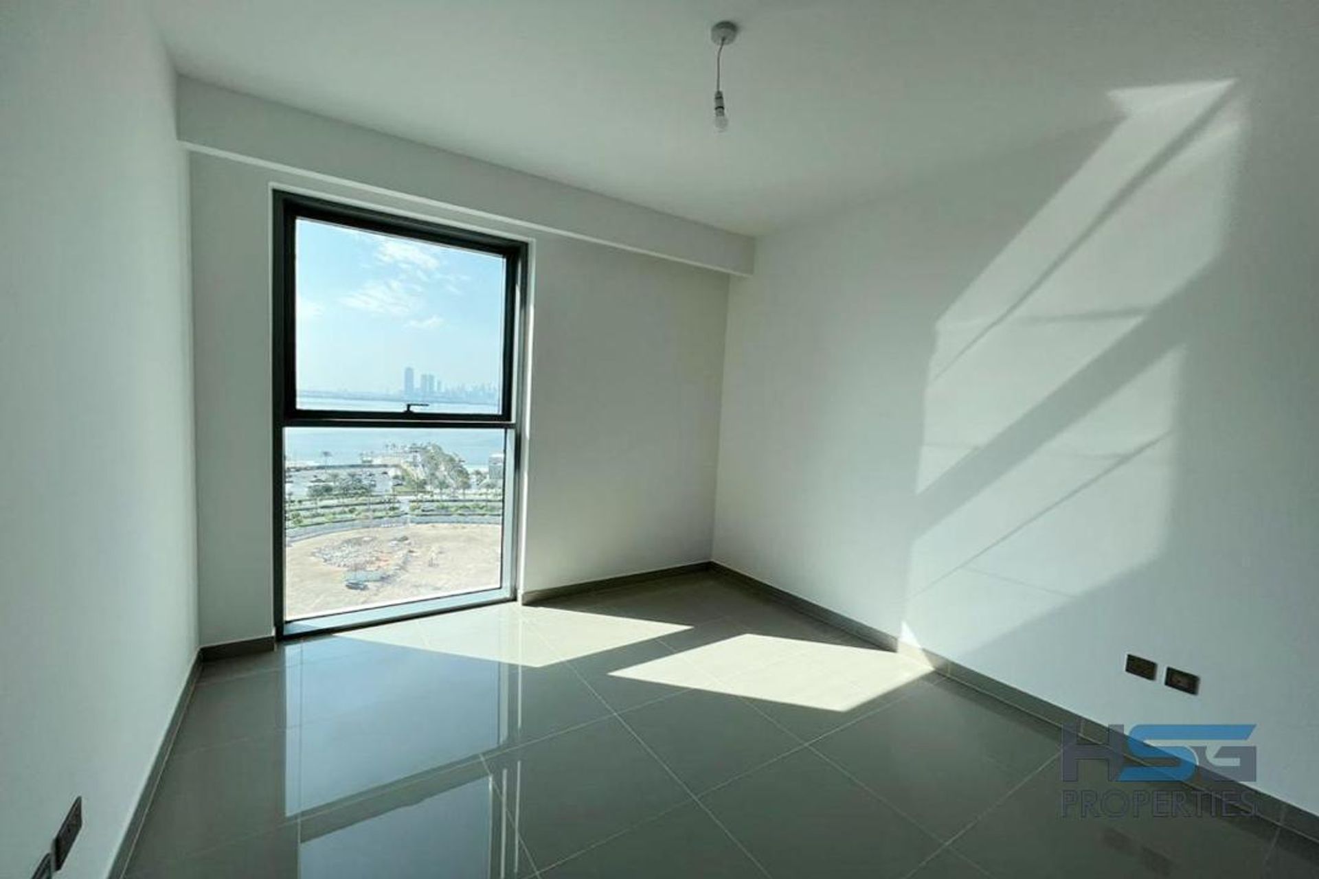 Condominium in Dubai, Dubai 11339545