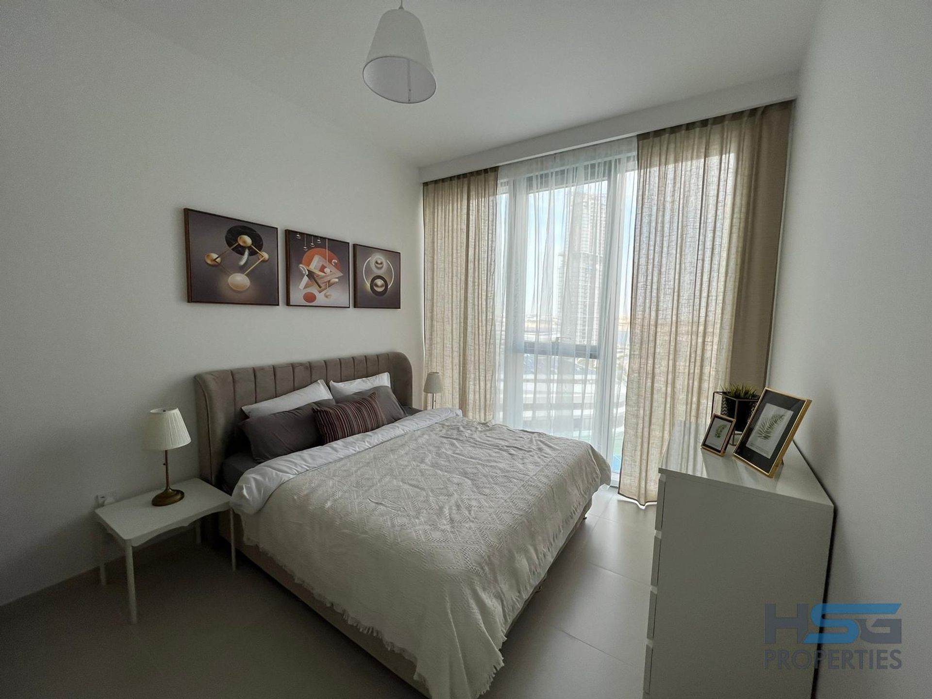 Condominium in دبي, دبي 11339556