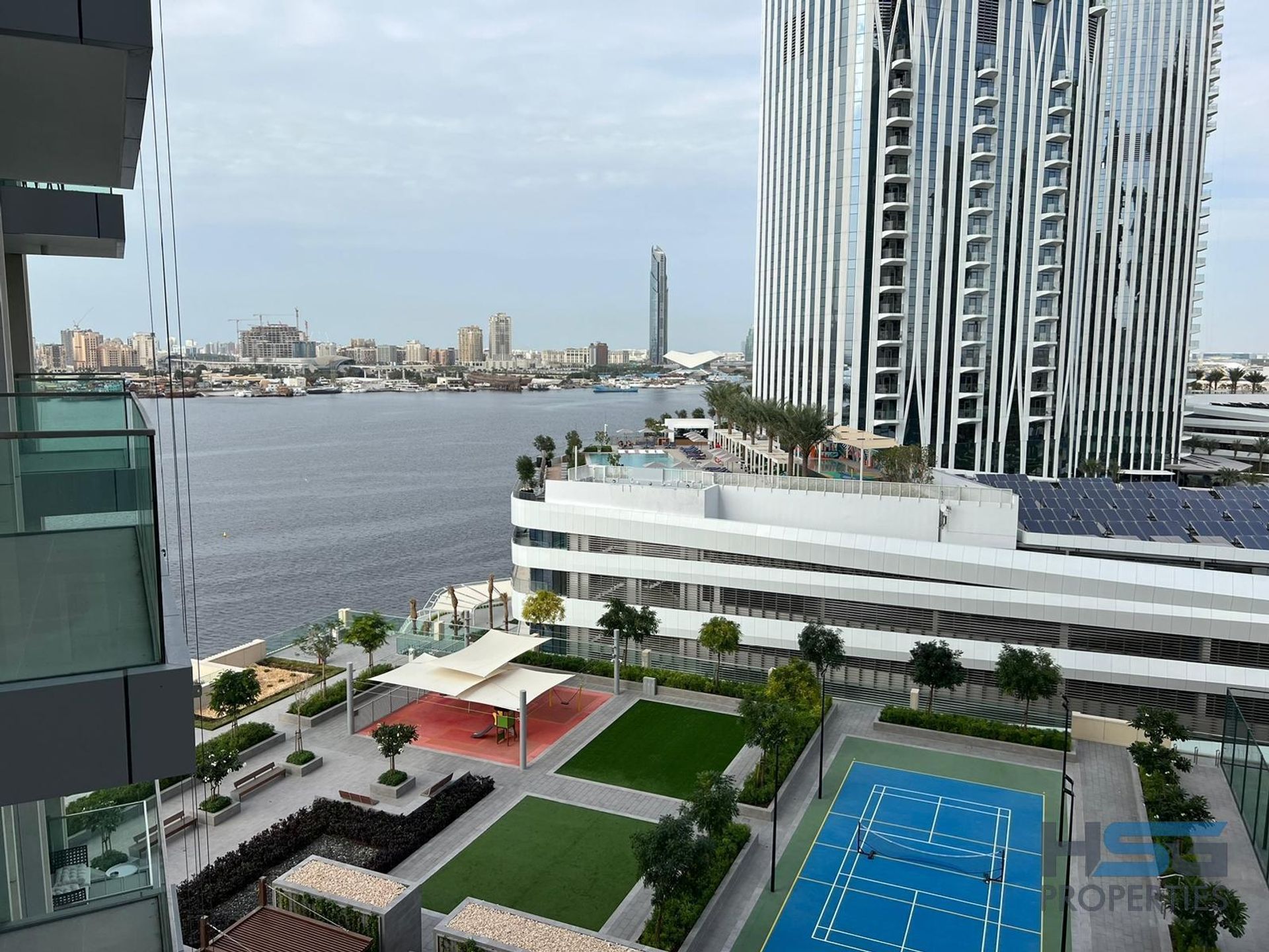 Condominium in دبي, دبي 11339556