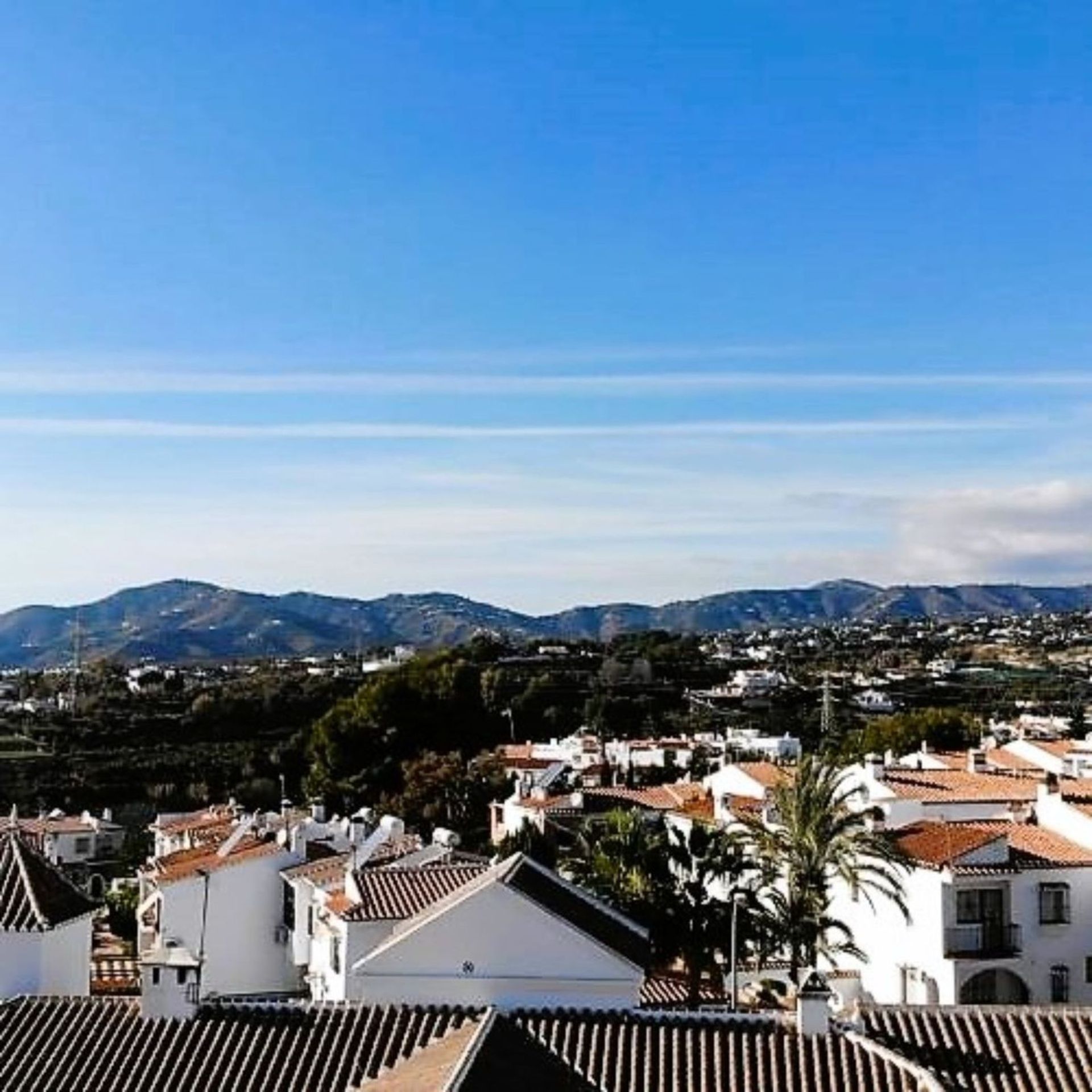 rumah dalam Nerja, Andalucía 11339573