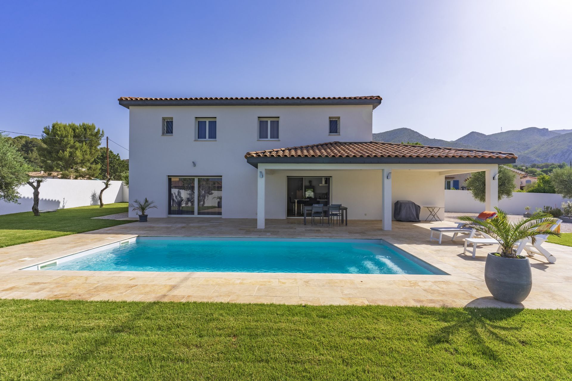 жилой дом в Gemenos, Provence-Alpes-Cote d'Azur 11339738