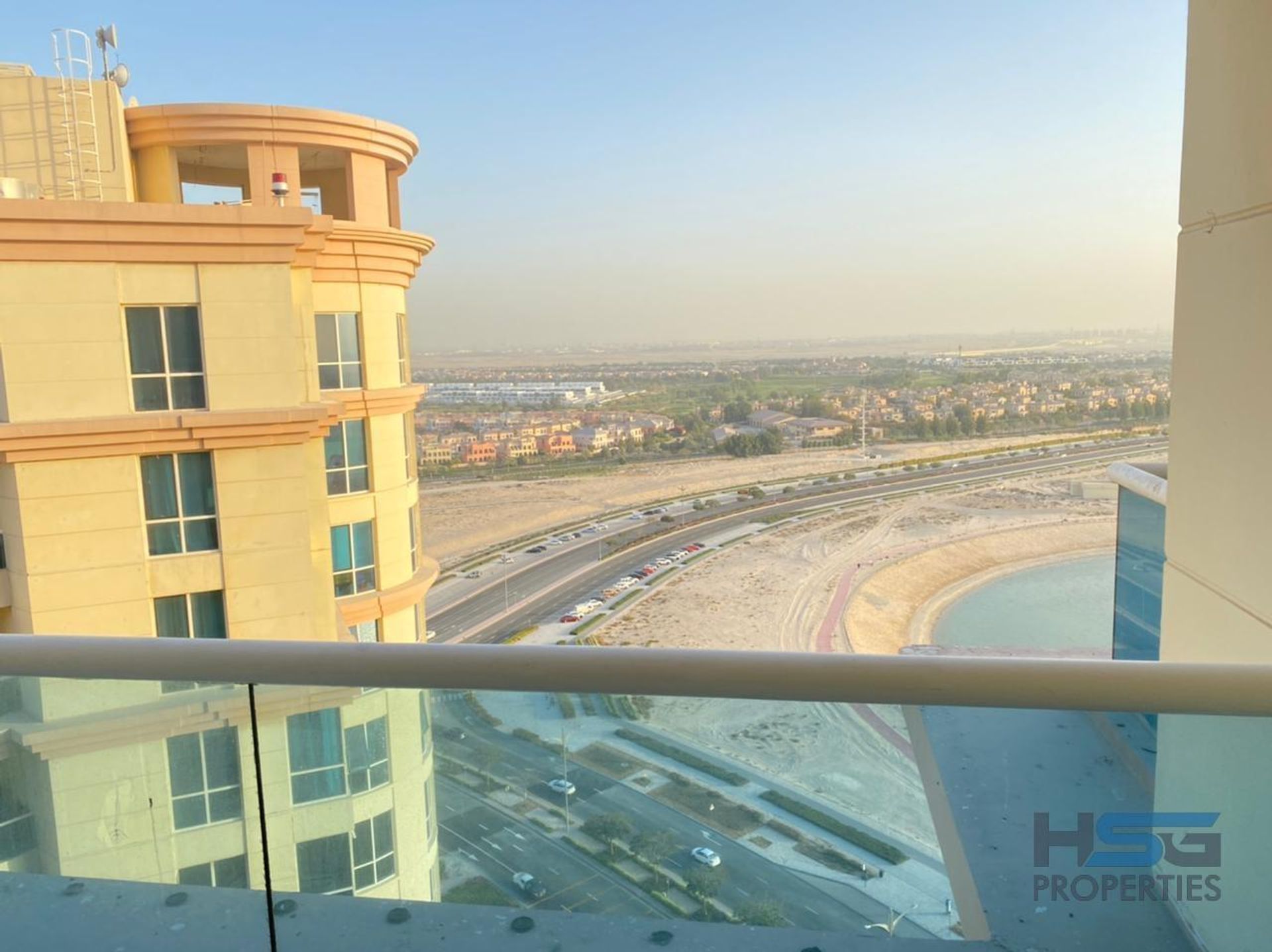 Condominium in Dubai, Dubai 11340872