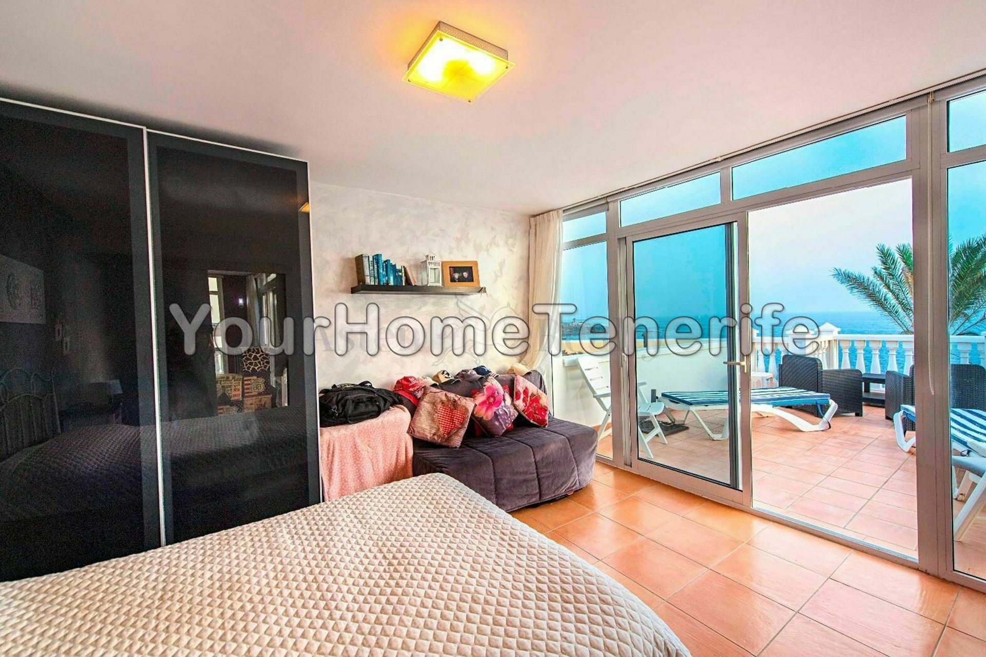 Condominium in Adeje, Canary Islands 11340977