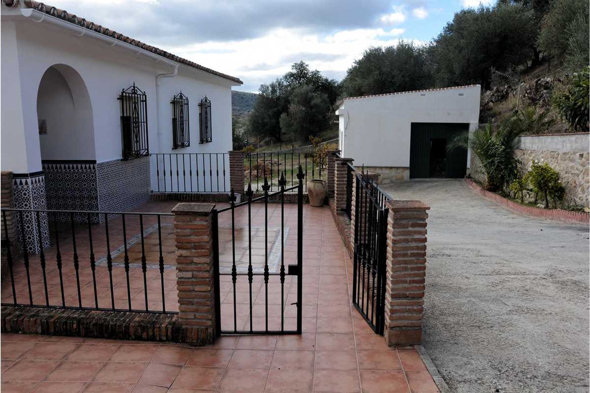 Casa nel Alcaucín, Andalucía 11341592