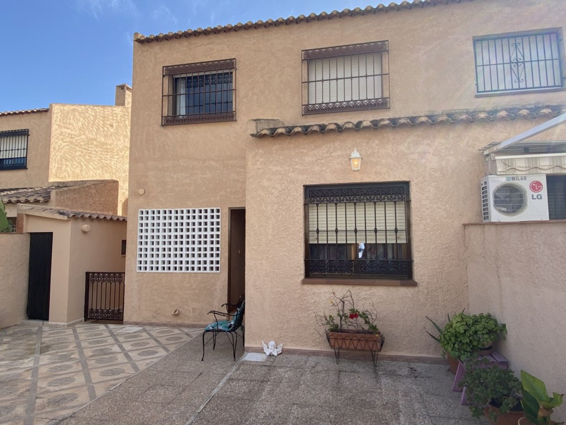 Casa nel Alicante (Alacant), Comunidad Valenciana 11342401