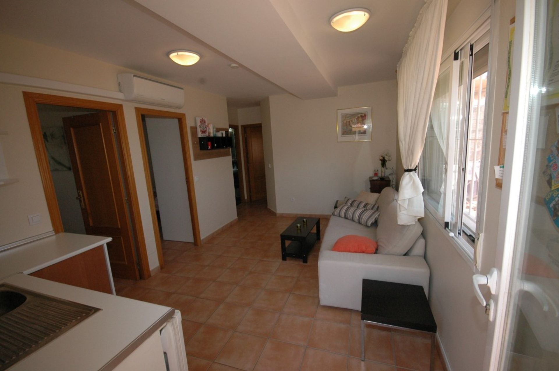 House in Alicante (Alacant), Comunidad Valenciana 11343411