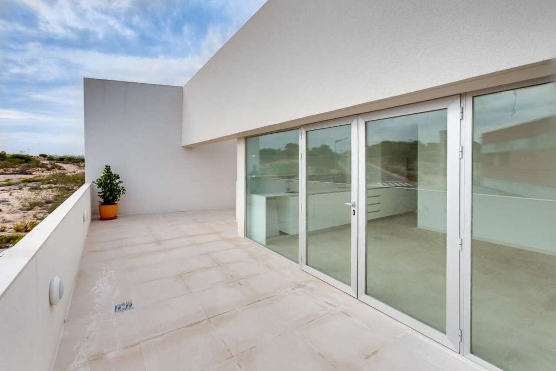 Condominium in Torrevieja, Valencia 11344063